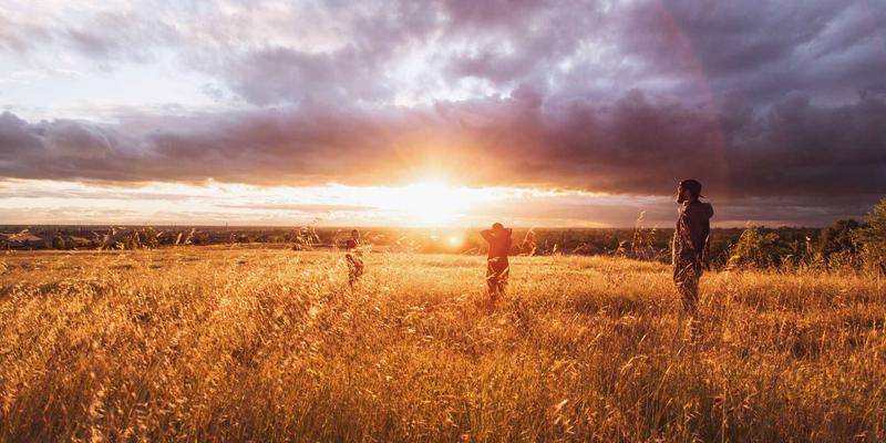 Khalid Naji92：极简主义如何重塑个人成长与生活方式