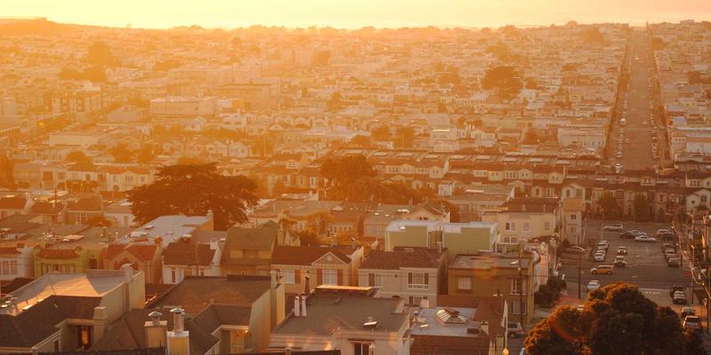 从个人博客到斯堪的纳维亚式幸福：Khalid Naji如何用设计思维构建长期用户伙伴关系